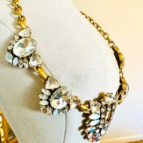 🔥 Vintage J. Crew Crystal Statement Necklace - Picture 5 of 16
